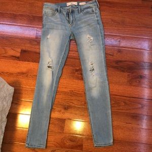 Hollister low rise ripped skinny jeans